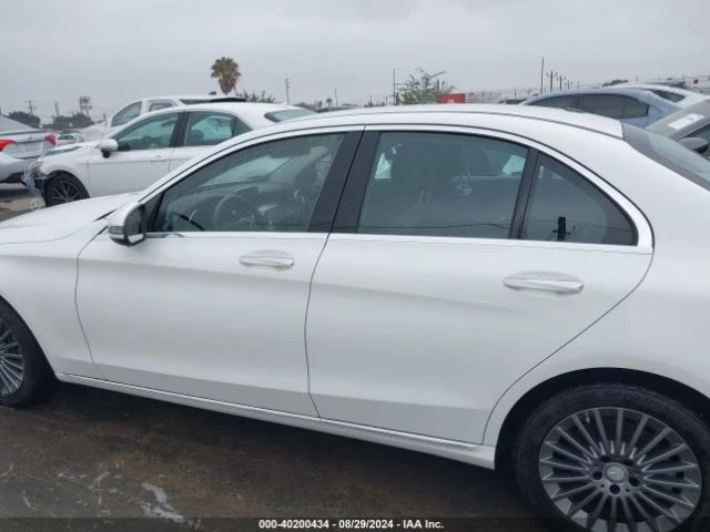 Mercedes-Benz C 300 LUXURY/SPORT, снимка 9 - Автомобили и джипове - 47400779