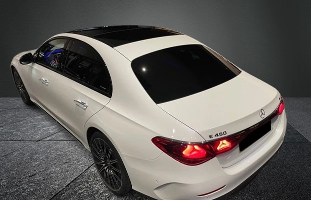 Mercedes-Benz E 450 4Matic = AMG Line = Premium Plus Гаранция - изображение 2
