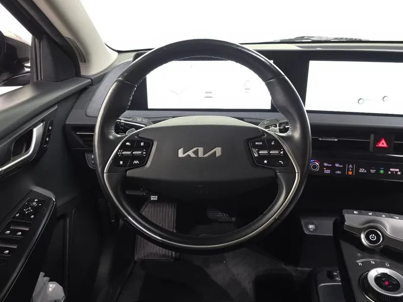 Kia EV6 Long Range Air - САМО 30% АВАНС, снимка 13 - Автомобили и джипове - 56288190