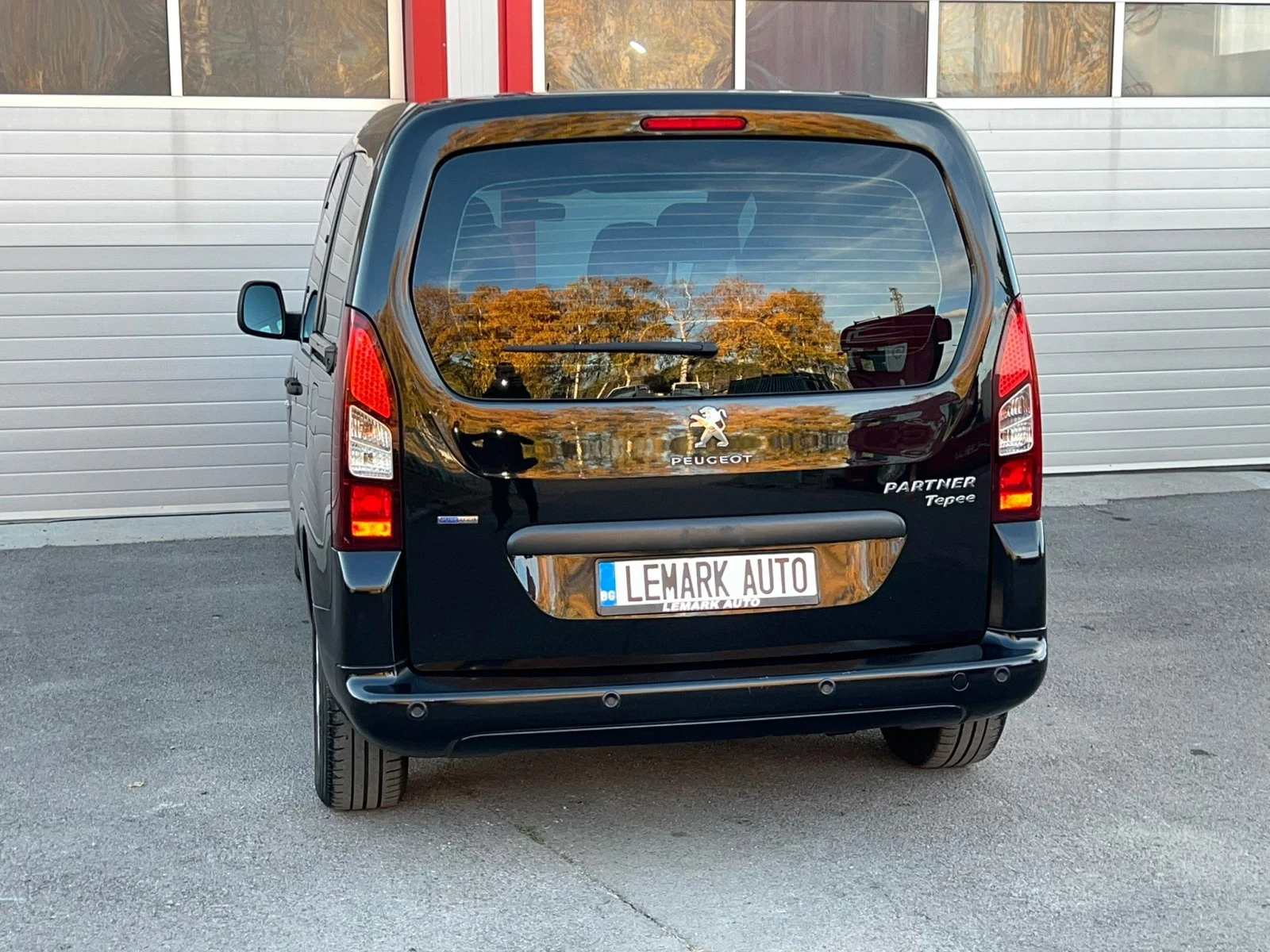 Peugeot Partner 1.2I KLIMATIK 11000KM NAVI EVRO 6B ЛИЗИНГ!!! - изображение 9