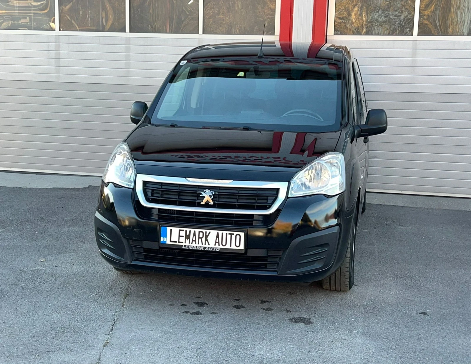 Peugeot Partner 1.2I KLIMATIK 11000KM NAVI EVRO 6B ЛИЗИНГ!!! - изображение 3