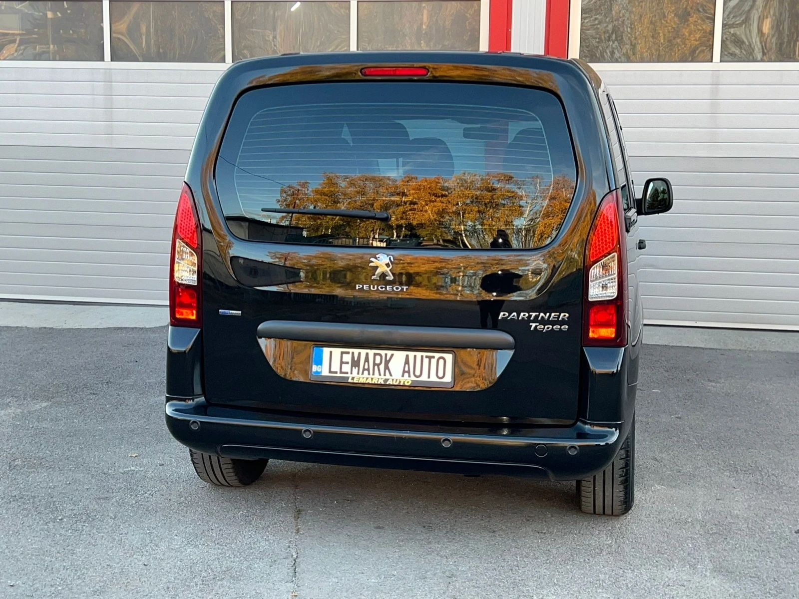 Peugeot Partner 1.2I KLIMATIK 11000KM NAVI EVRO 6B ЛИЗИНГ!!! - изображение 8