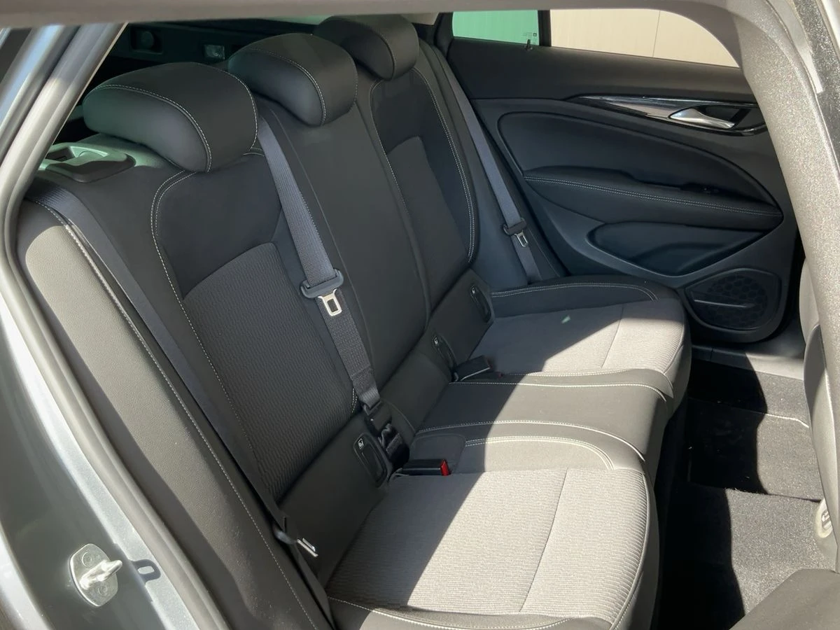 Opel Insignia * Sports* Tourer * 1.6 CDTI* *  | Mobile.bg   16