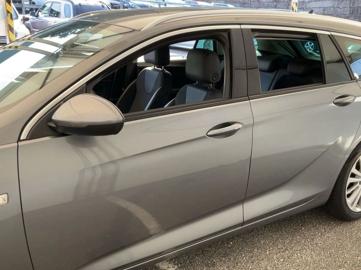 Opel Insignia * Sports* Tourer * 1.6 CDTI* *  | Mobile.bg   4