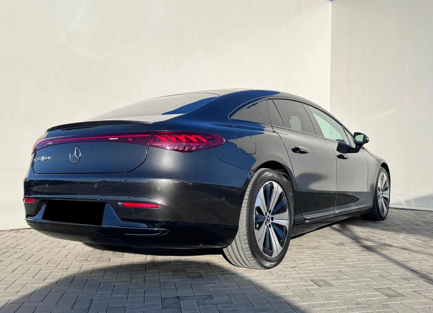 Mercedes-Benz EQS 450+  - изображение 2