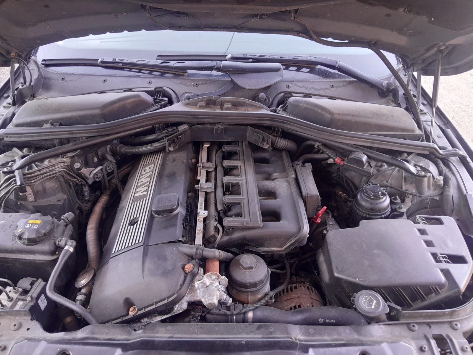 BMW 520 2.2 Бензин , снимка 17 - Автомобили и джипове - 52893612