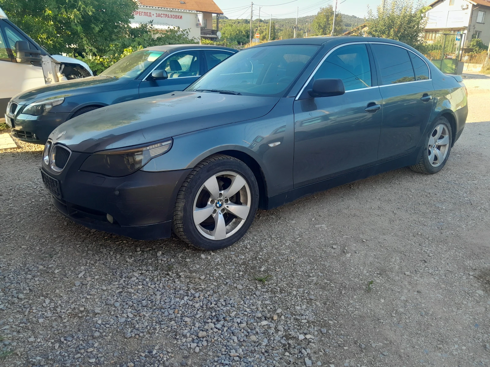 BMW 520 2.2 Бензин , снимка 11 - Автомобили и джипове - 52893612
