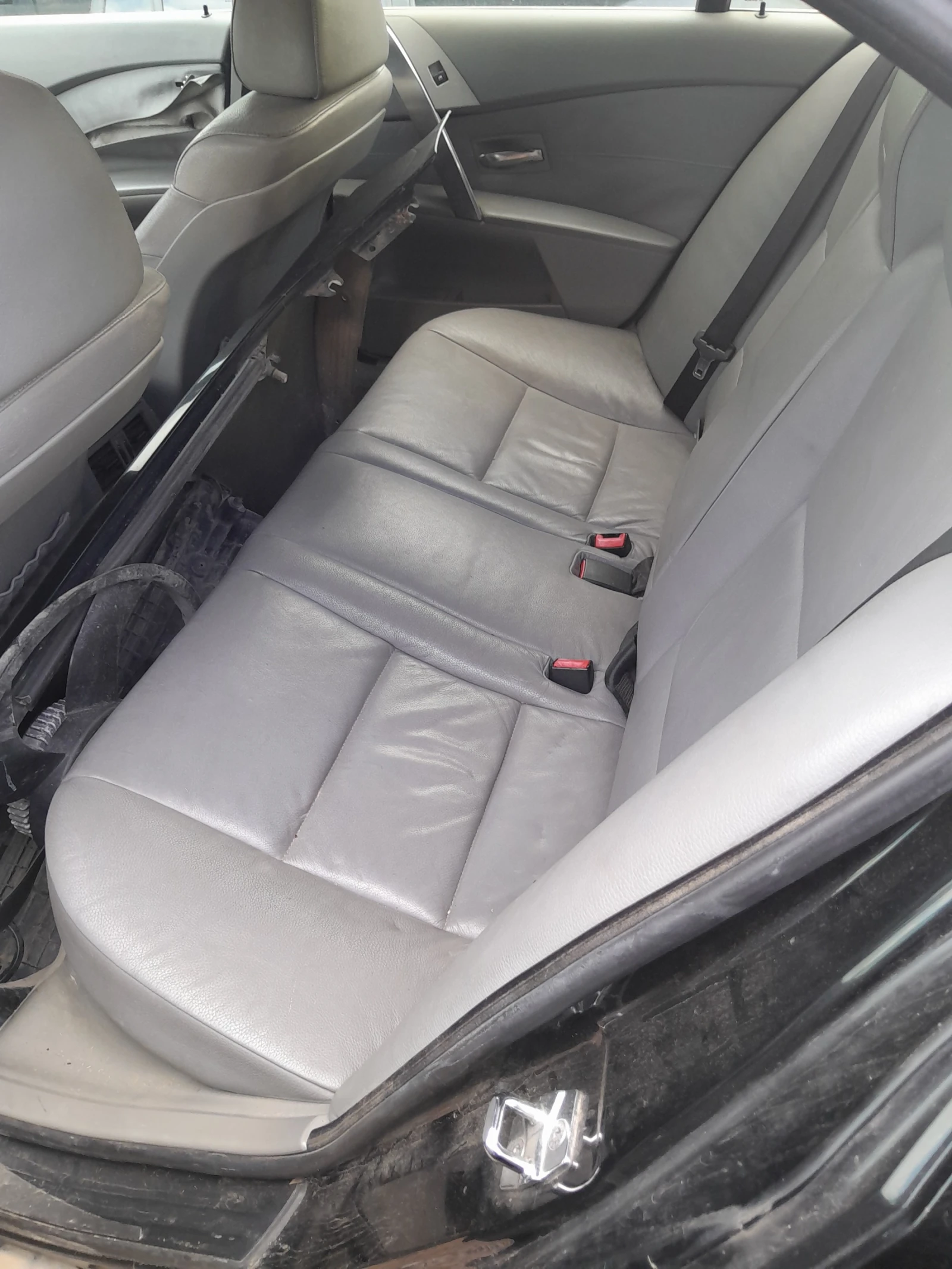 BMW 525 2.2 Бензин , снимка 10 - Автомобили и джипове - 52893612