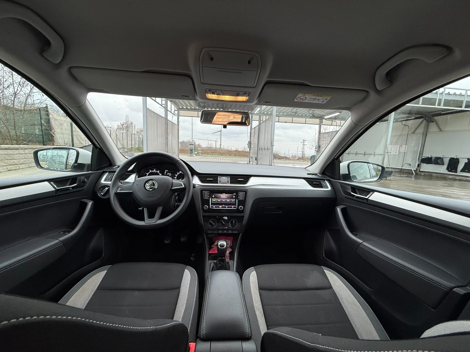 Skoda Rapid 1.0 TSI Spaceback, снимка 7 - Автомобили и джипове - 54013796