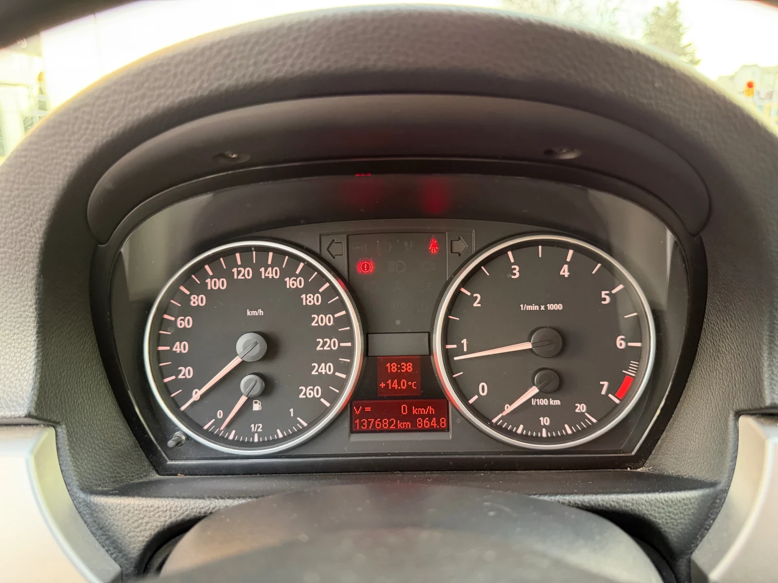 BMW 320, снимка 14 - Автомобили и джипове - 54115287