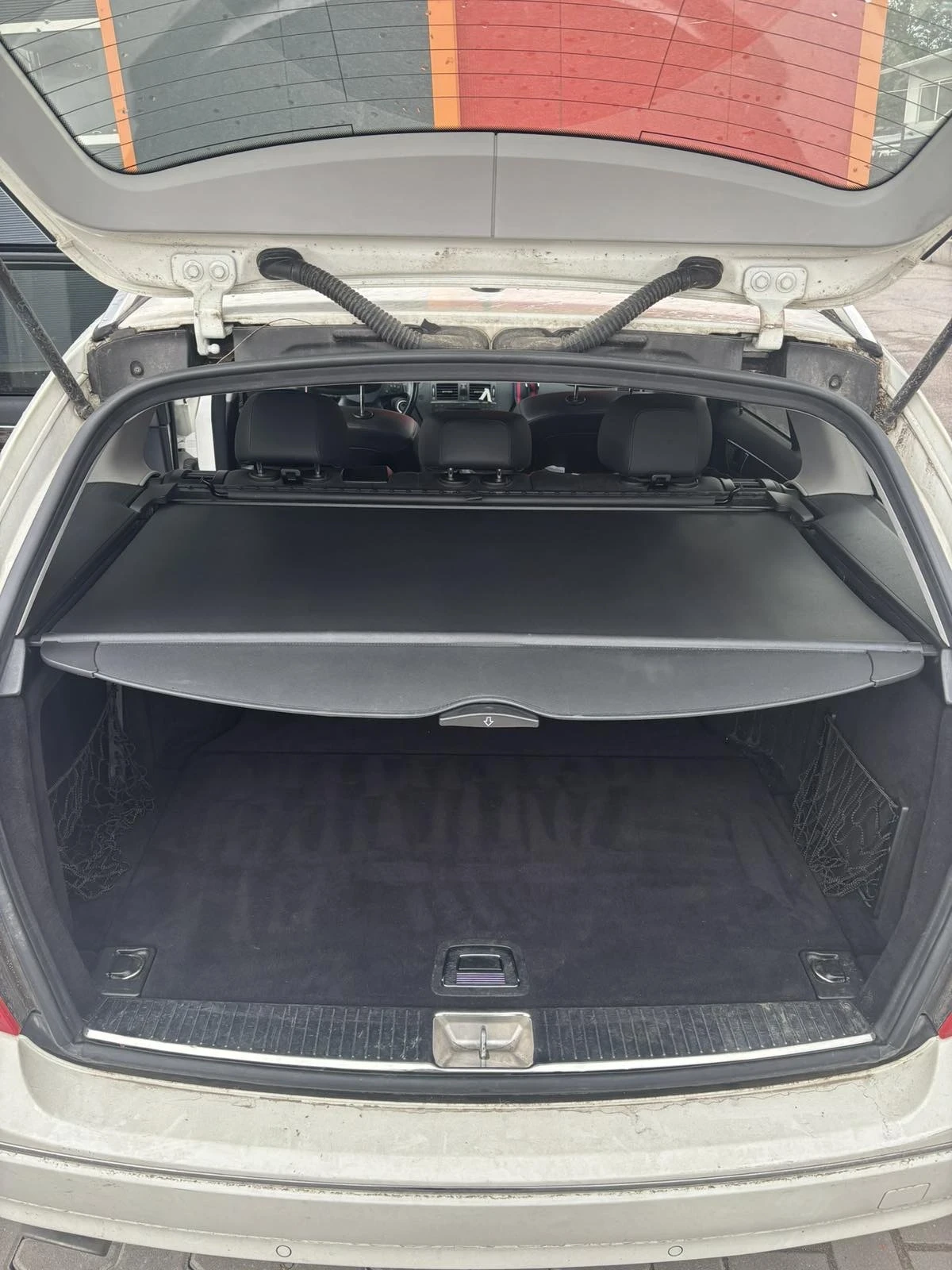 Mercedes-Benz C 220, снимка 12 - Автомобили и джипове - 54691257