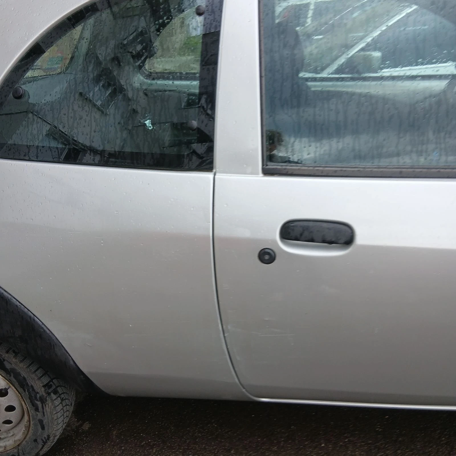 Ford Ka, снимка 4 - Автомобили и джипове - 54730170