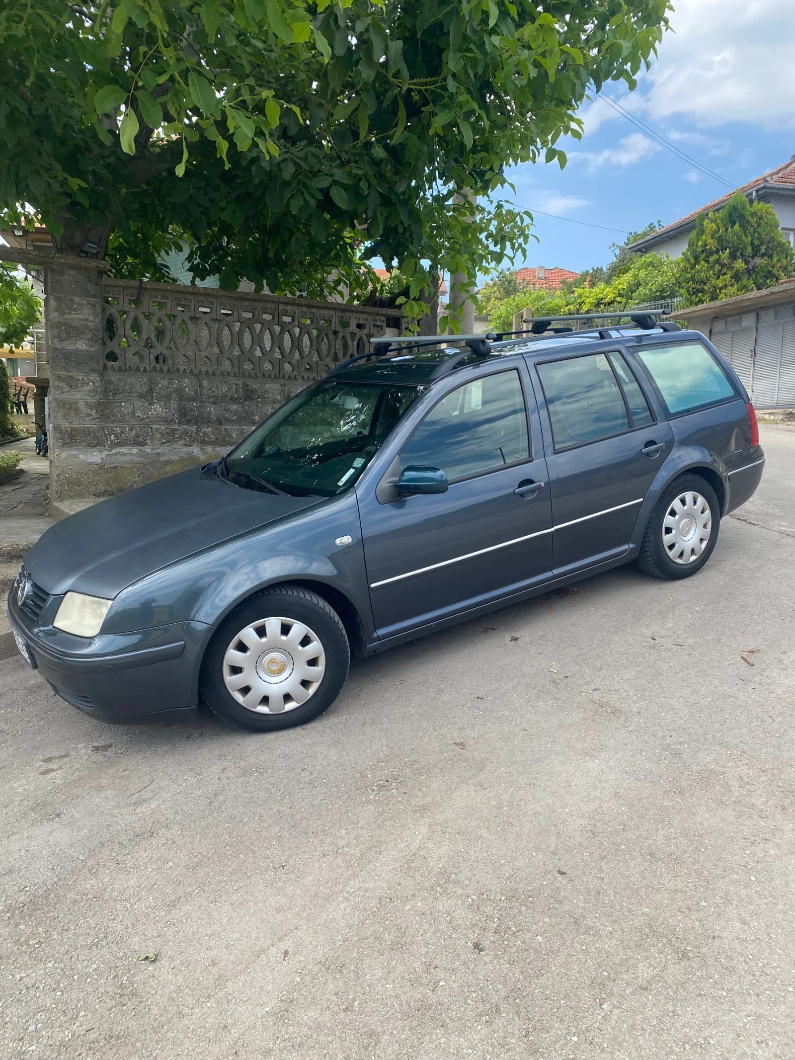 VW Bora 4 4, снимка 2 - Автомобили и джипове - 55242684