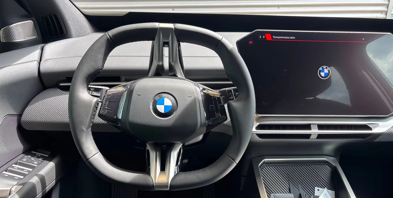 BMW iX3 50 / xDRIVE / H&K / HUD / PANORAMIC VISION, снимка 7 - Автомобили и джипове - 55464893