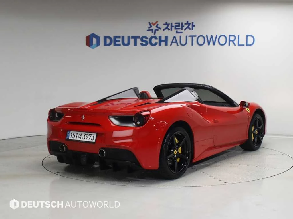 Ferrari 488 КРАЙНА ЦЕНА, снимка 2 - Автомобили и джипове - 55496097