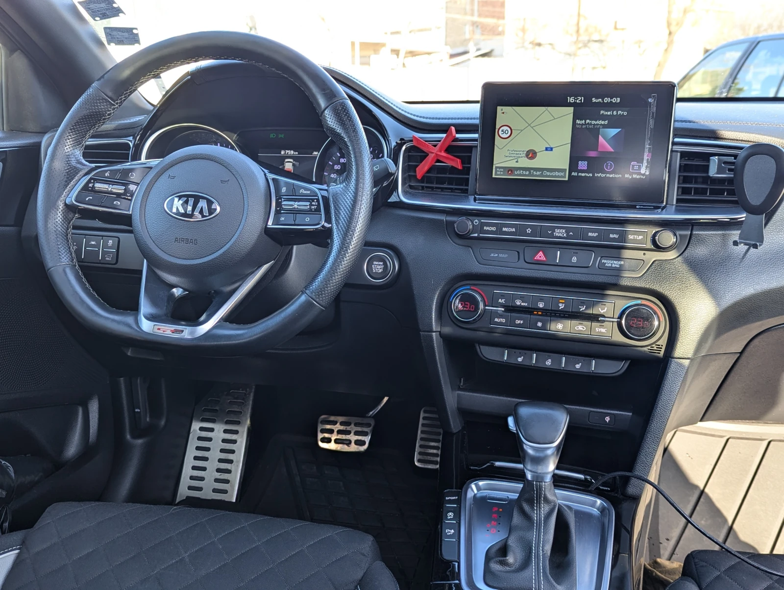 Kia Pro ceed GT Line 1.6 CRDi / Автоматик / Панорама, снимка 4 - Автомобили и джипове - 55628102