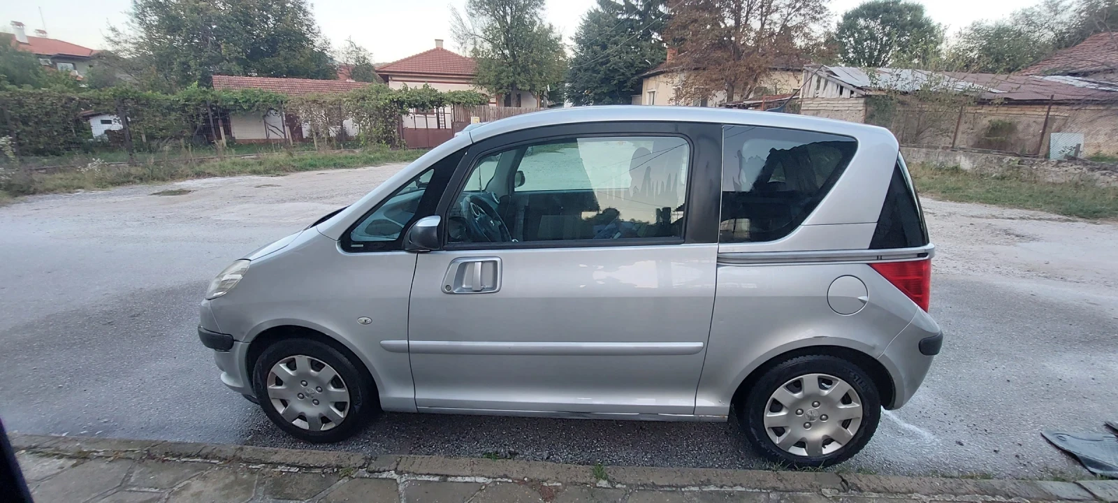 Peugeot 1007, снимка 4 - Автомобили и джипове - 56439473