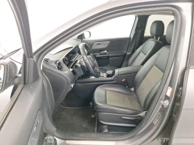 Mercedes-Benz GLA 180 d Business Solution, снимка 5