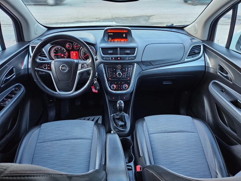 Opel Mokka 1.4 Turbo, 140к.с., GPL, Кожа, Нави!, снимка 9 - Автомобили и джипове - 47555468