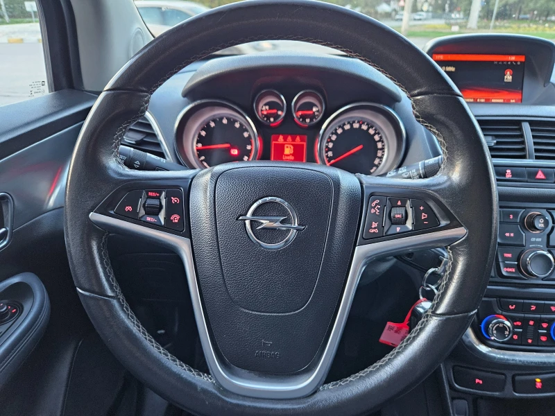 Opel Mokka 1.4 Turbo, 140к.с., GPL, Кожа, Нави!, снимка 11 - Автомобили и джипове - 47555468