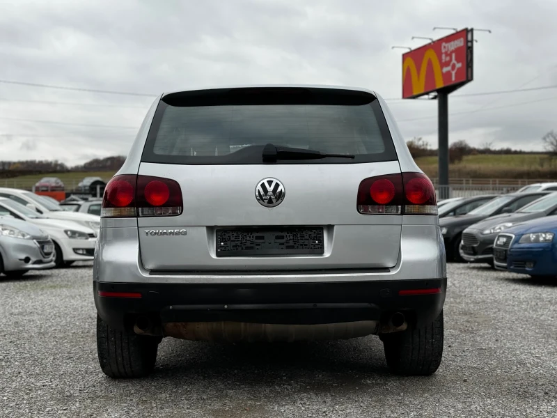 VW Touareg, снимка 6 - Автомобили и джипове - 52322928