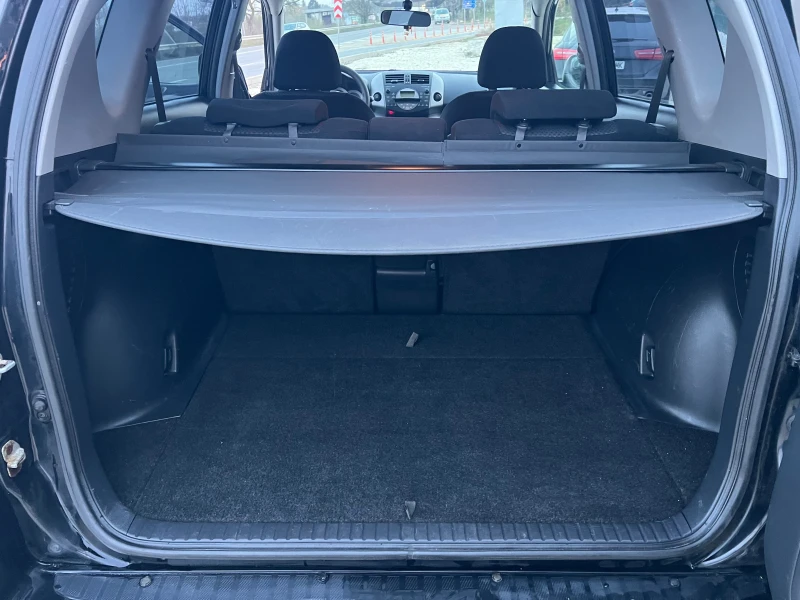 Toyota Rav4 2.2 D4D/136p.s-4x4, снимка 12 - Автомобили и джипове - 52516784