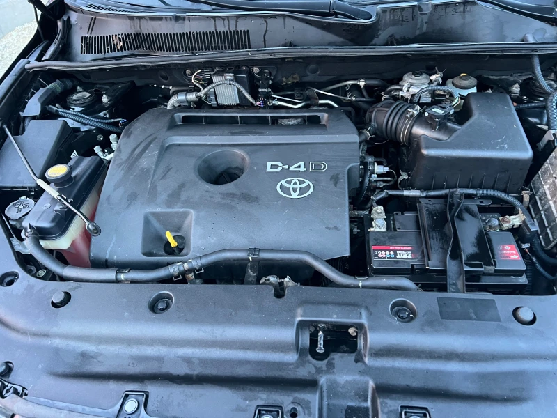 Toyota Rav4 2.2 D4D/136p.s-4x4, снимка 14 - Автомобили и джипове - 52516784