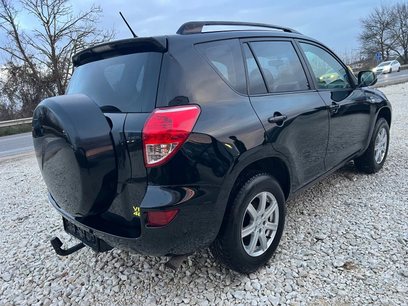 Toyota Rav4 2.2 D4D/136p.s-4x4, снимка 3 - Автомобили и джипове - 52516784
