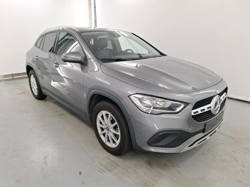 Mercedes-Benz GLA 180 d Business Solution, снимка 2 - Автомобили и джипове - 52771781