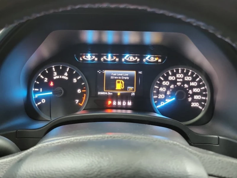 Ford F150 * XLT * CARFAX * БЕЗ ПЪРВОНАЧАЛНА ВНОСКА, снимка 10 - Автомобили и джипове - 53098322