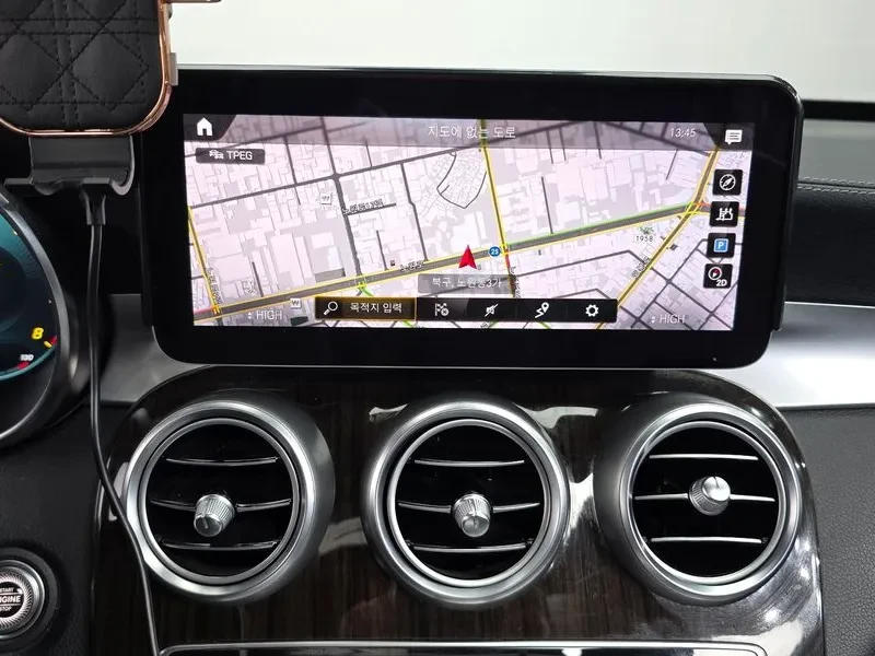 Mercedes-Benz GLC 4MATIC, снимка 13 - Автомобили и джипове - 56016882