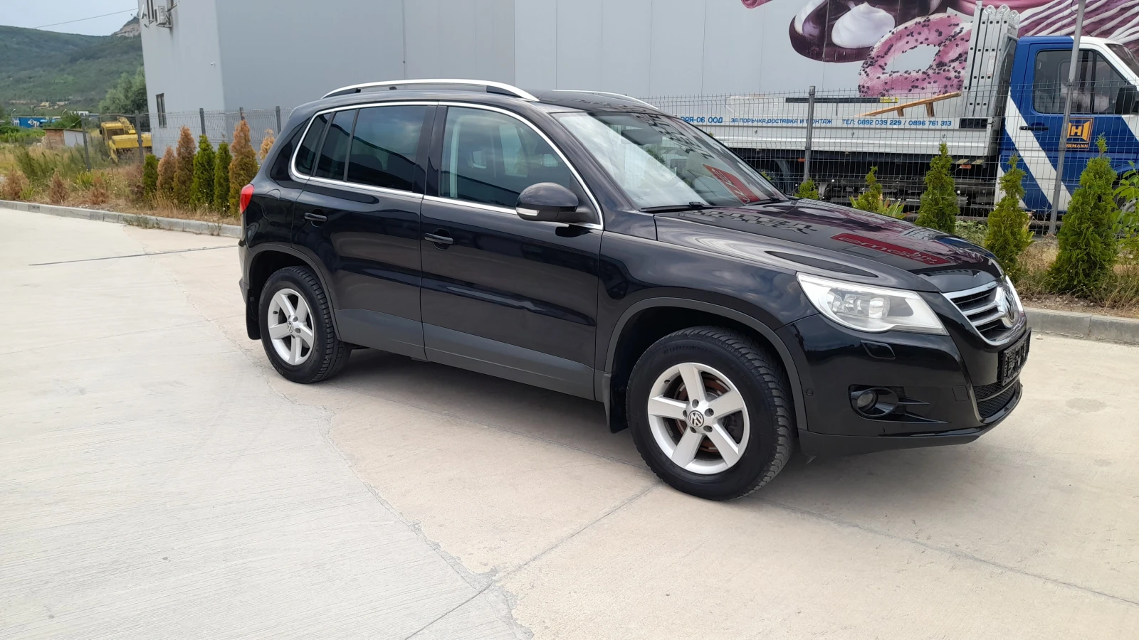 VW Tiguan 2.0i - SWISS 4x4  - изображение 2