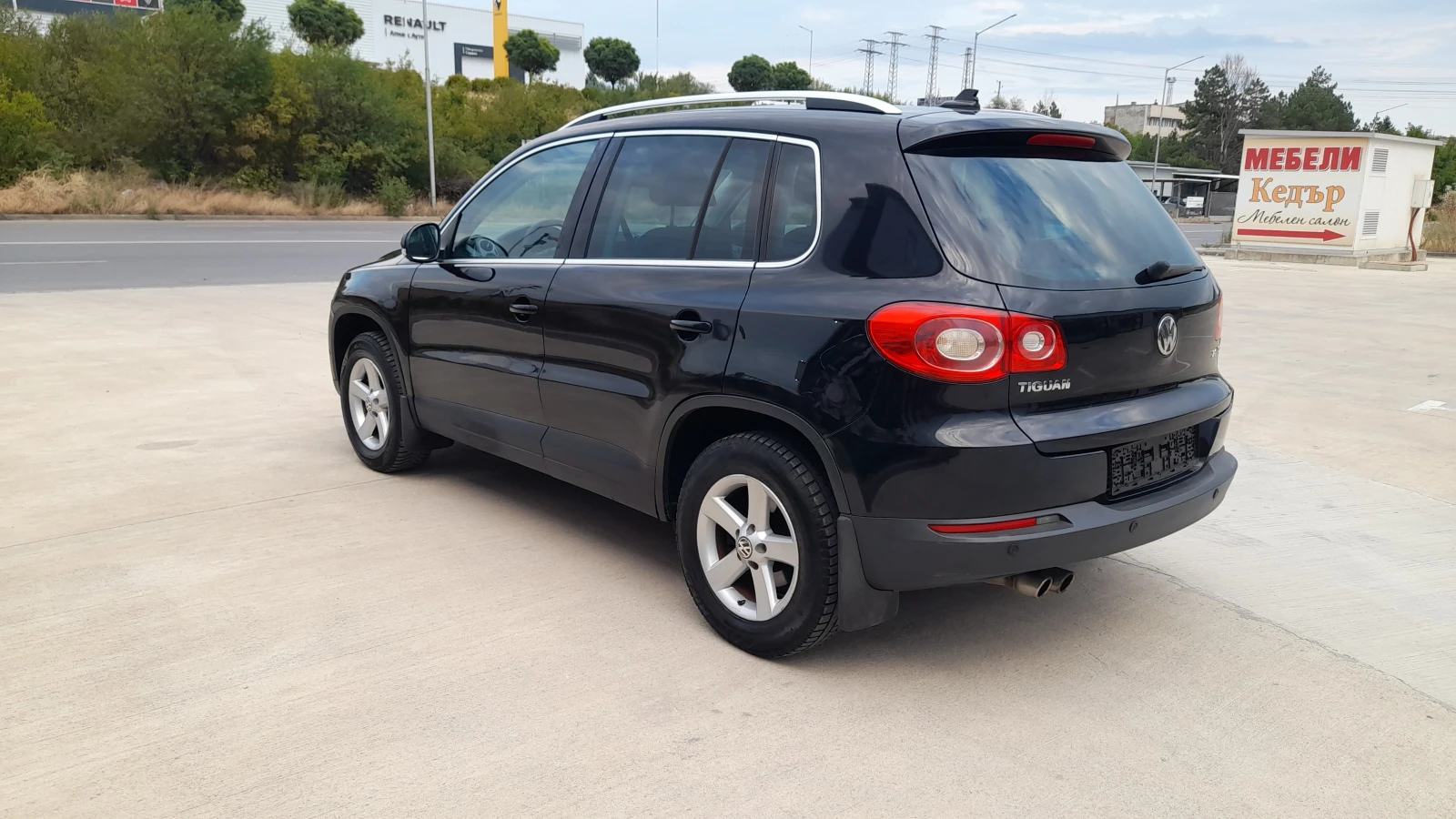 VW Tiguan 2.0i - SWISS 4x4  - изображение 6