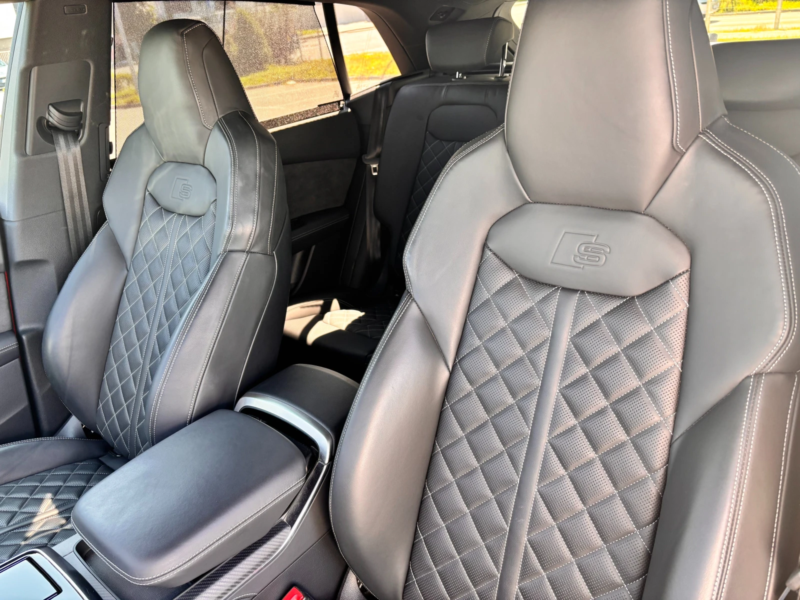 Audi SQ8 4.0 TFSI / Laser / B&O / Pano / HuD  | Mobile.bg — изображение 15