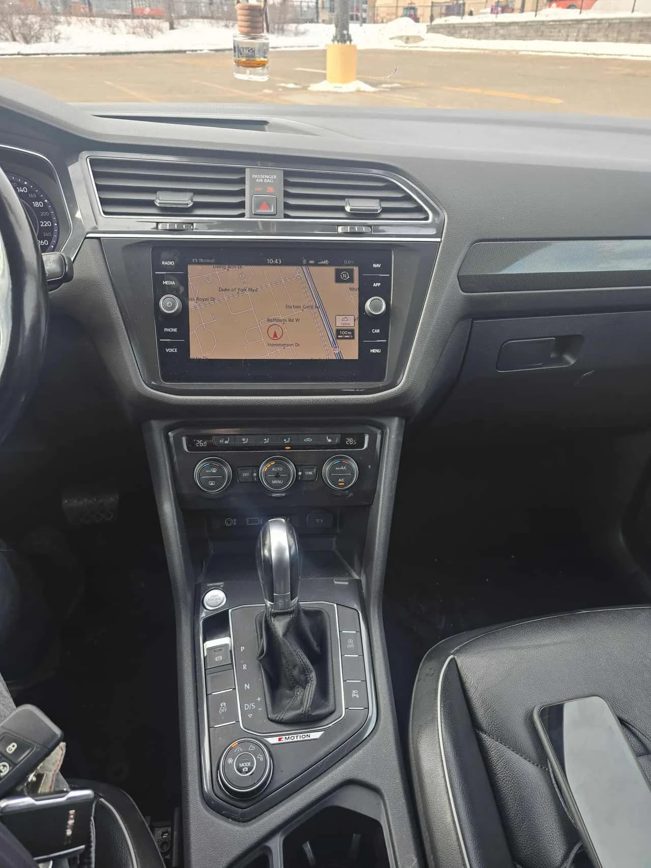 VW Tiguan * Highline * CARFAX * ЦЕНА ДО БГ - изображение 9