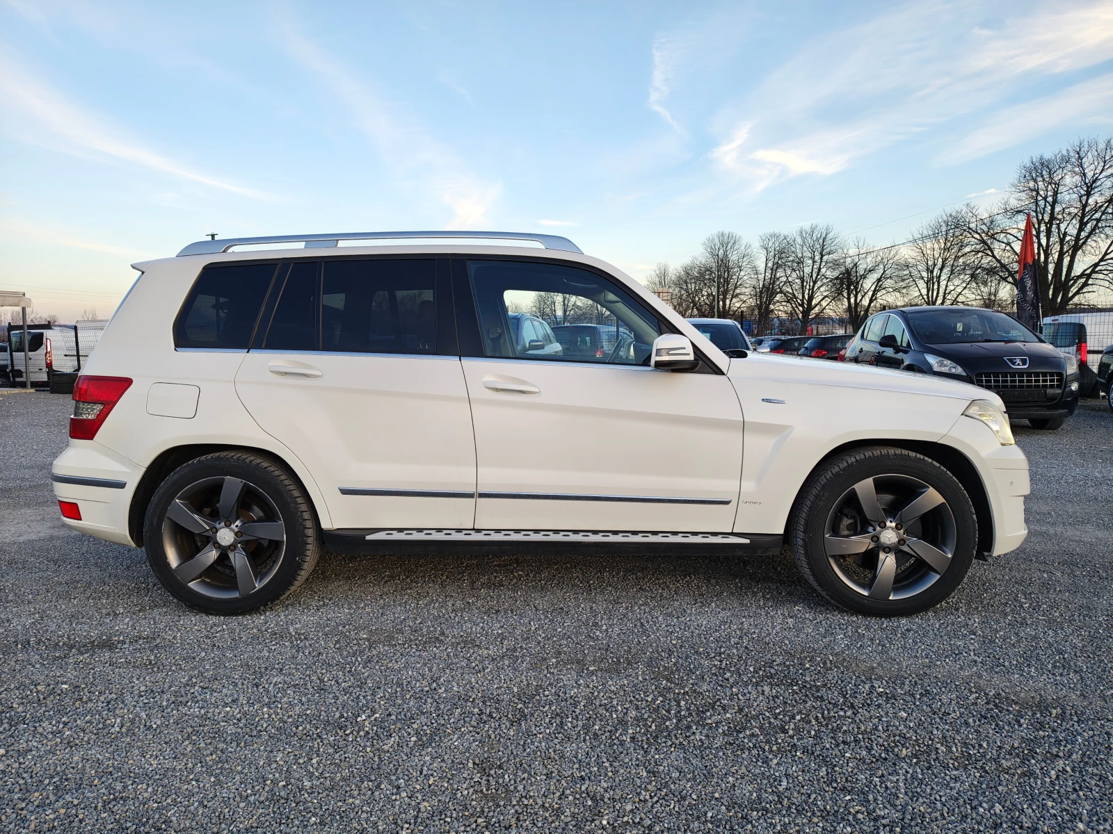 Mercedes-Benz GLK 2.2 D 4 МATIC - изображение 3