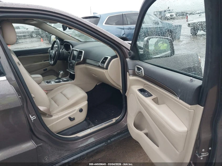 Jeep Grand cherokee 3.6l Limited 4X4, снимка 5 - Автомобили и джипове - 54054151