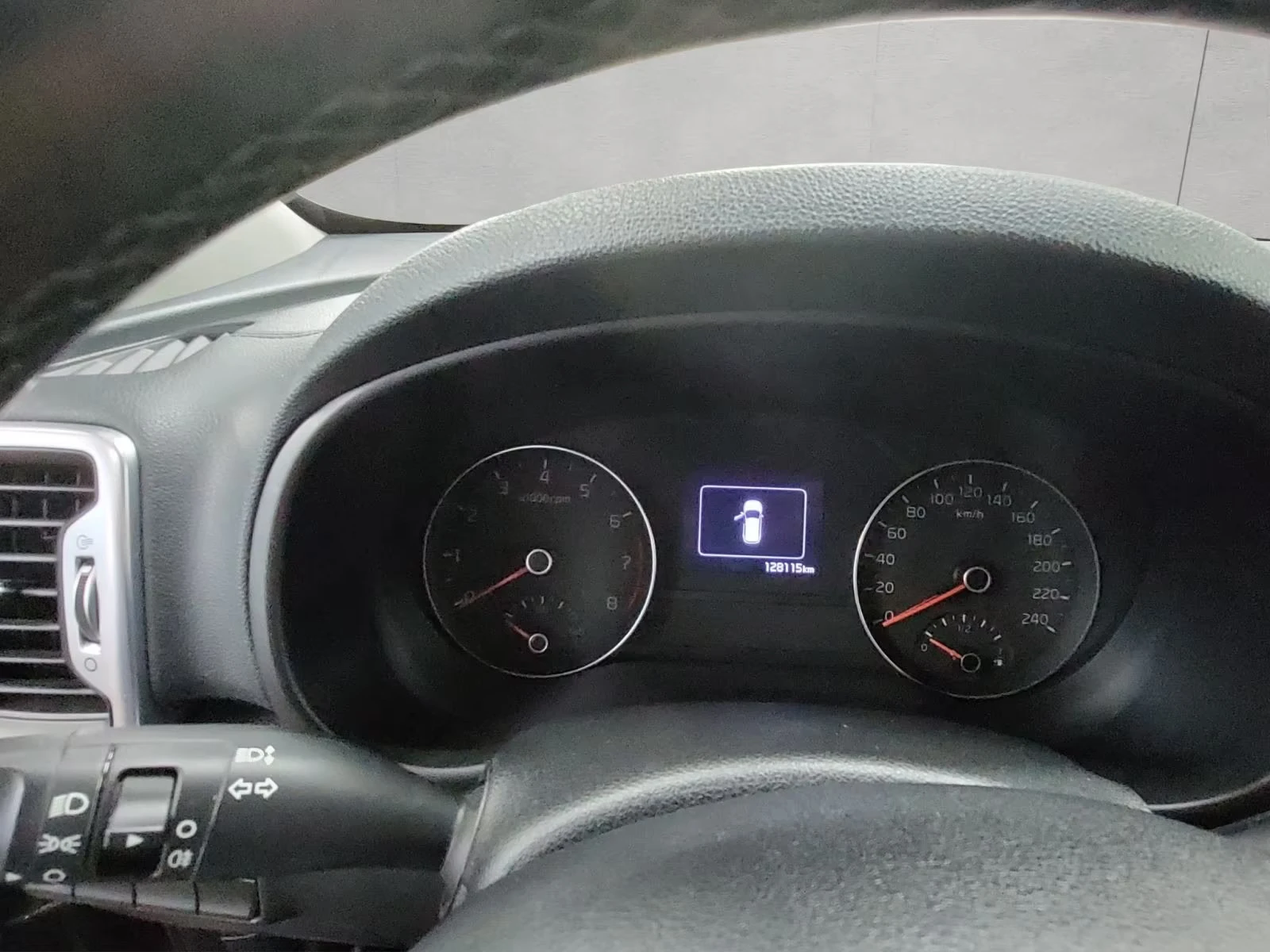 Kia Sportage 1.6 GDI/132 к.с./1СОБСТВЕНИК/СЕРВИЗНА ИСТОРИЯ/TOП , снимка 10 - Автомобили и джипове - 54134525