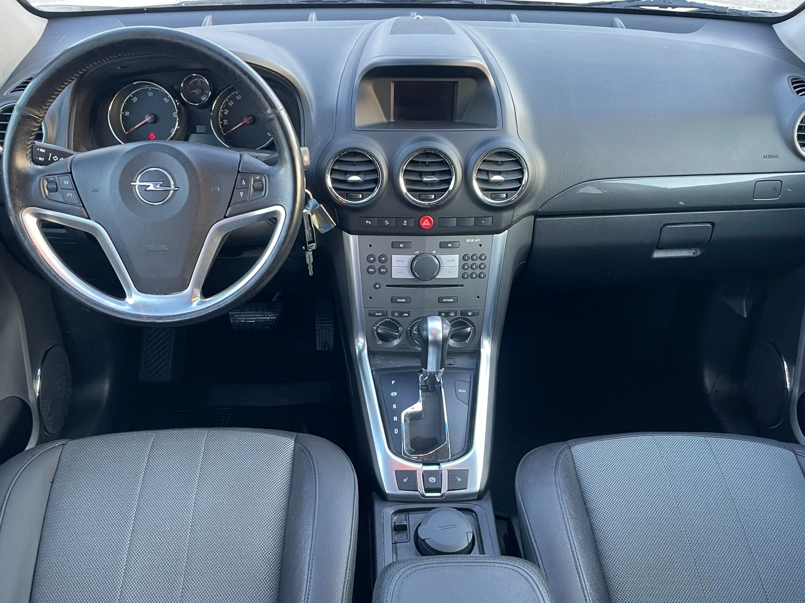 Opel Antara АВТОМАТИК, снимка 12 - Автомобили и джипове - 54576188