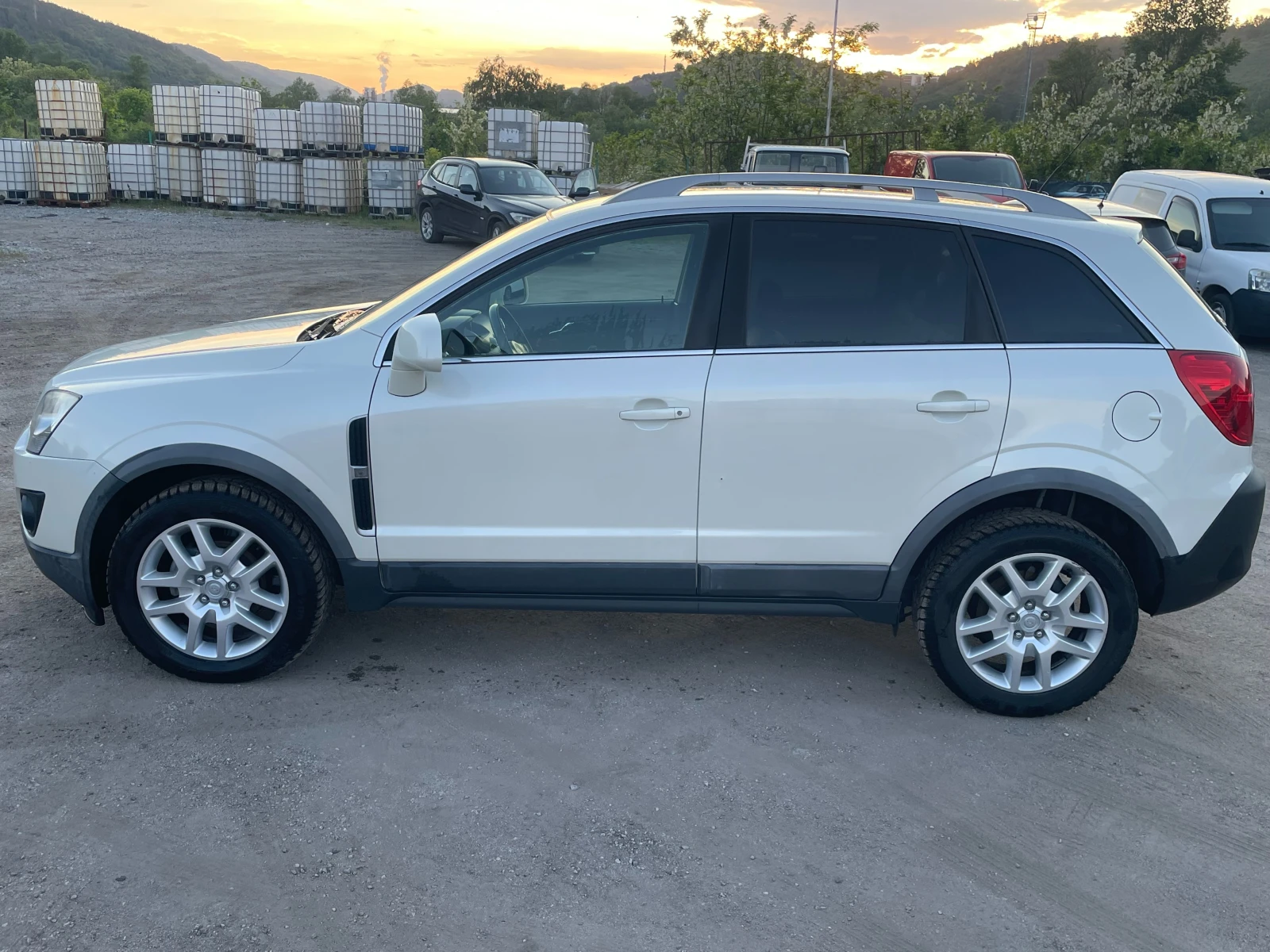 Opel Antara АВТОМАТИК, снимка 4 - Автомобили и джипове - 54576188