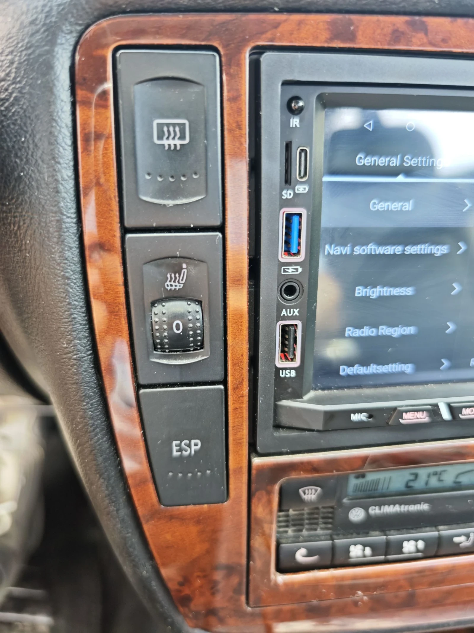 VW Passat 1.8 TURBO ФУЛЛ AGU, снимка 14 - Автомобили и джипове - 54840055