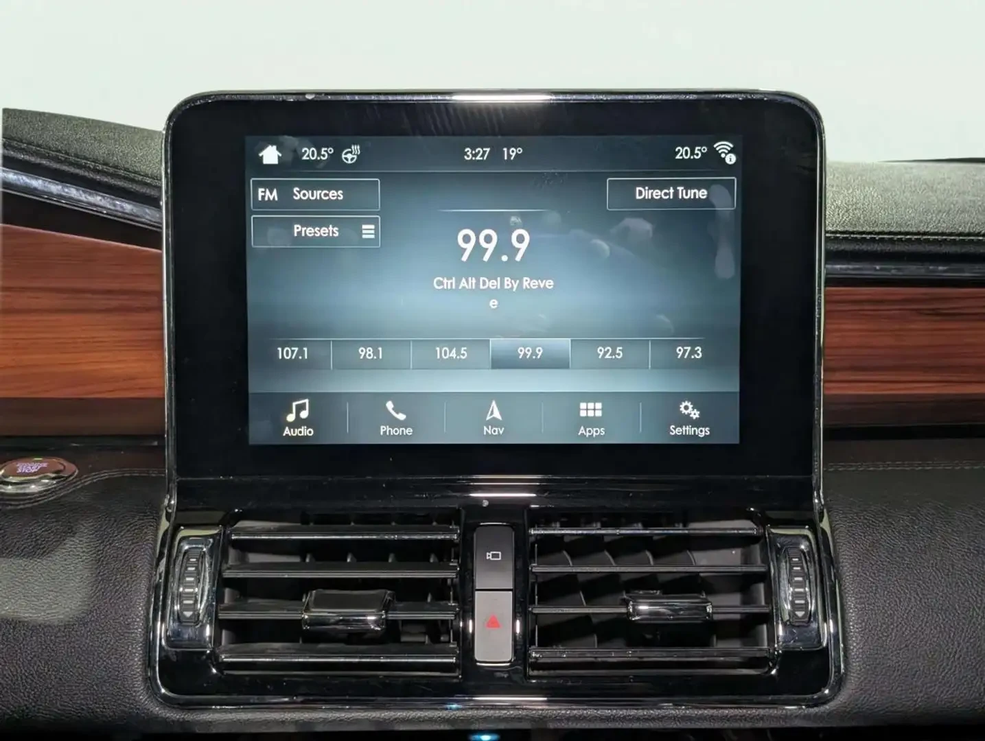 Lincoln Navigator, снимка 15 - Автомобили и джипове - 54882298