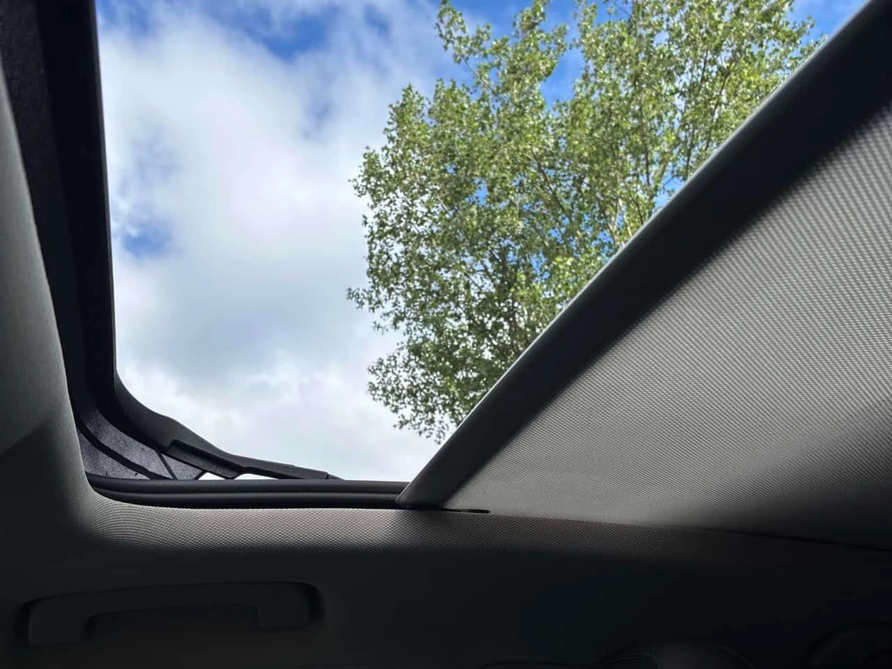 Audi Q3 TECHNIK QUATTRO * S LINE* LED* BOSE* ПАНОРАМА* , снимка 14 - Автомобили и джипове - 54939617