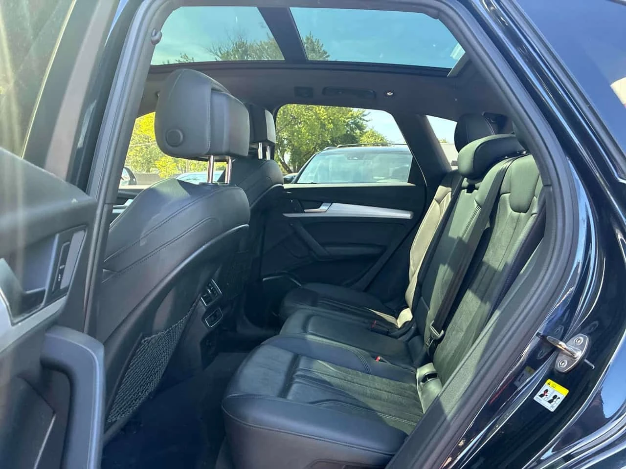 Audi Q5 * Progressiv * CARFAX * ОПЦИЯ ЗА ФИНАНСИРАНЕ , снимка 13 - Автомобили и джипове - 55754132