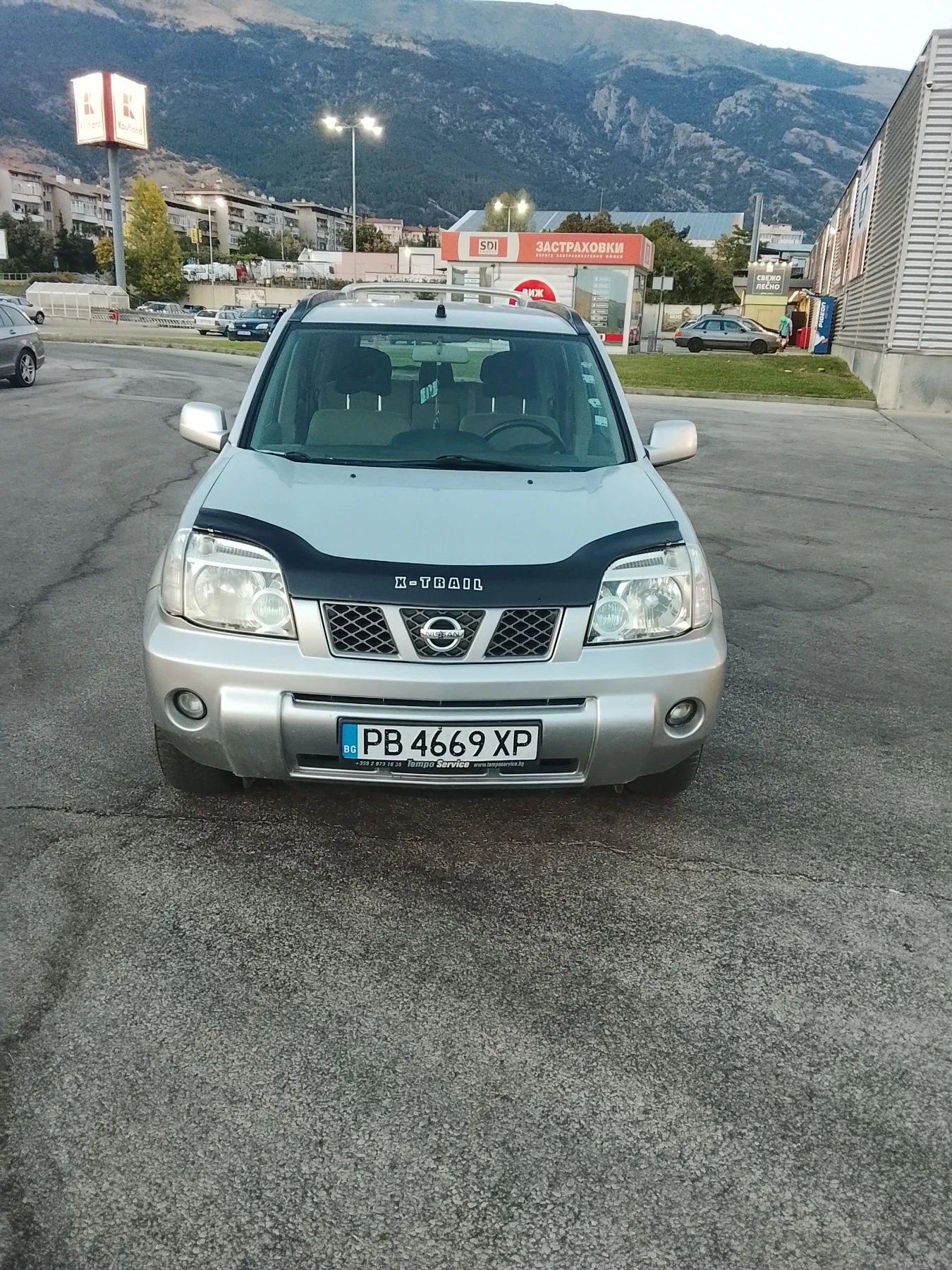 Nissan X-trail 2.2/neu feis