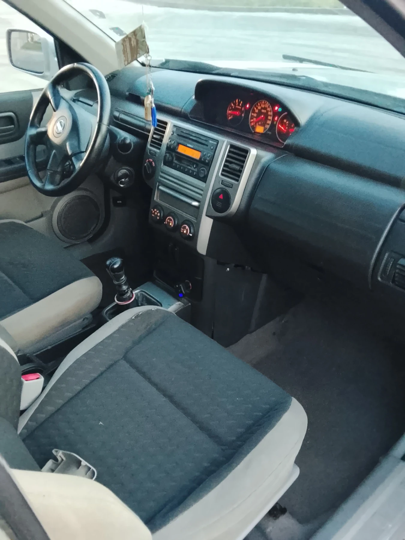 Nissan X-trail 2.2/neu feis, снимка 11 - Автомобили и джипове - 55805721
