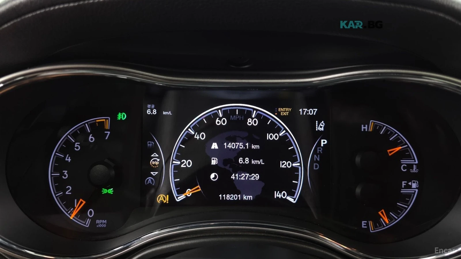 Jeep Grand cherokee OVERLAND* 4X4* 3.6* PANO* DISTRONIC* ОБДУХ* , снимка 8 - Автомобили и джипове - 55905100