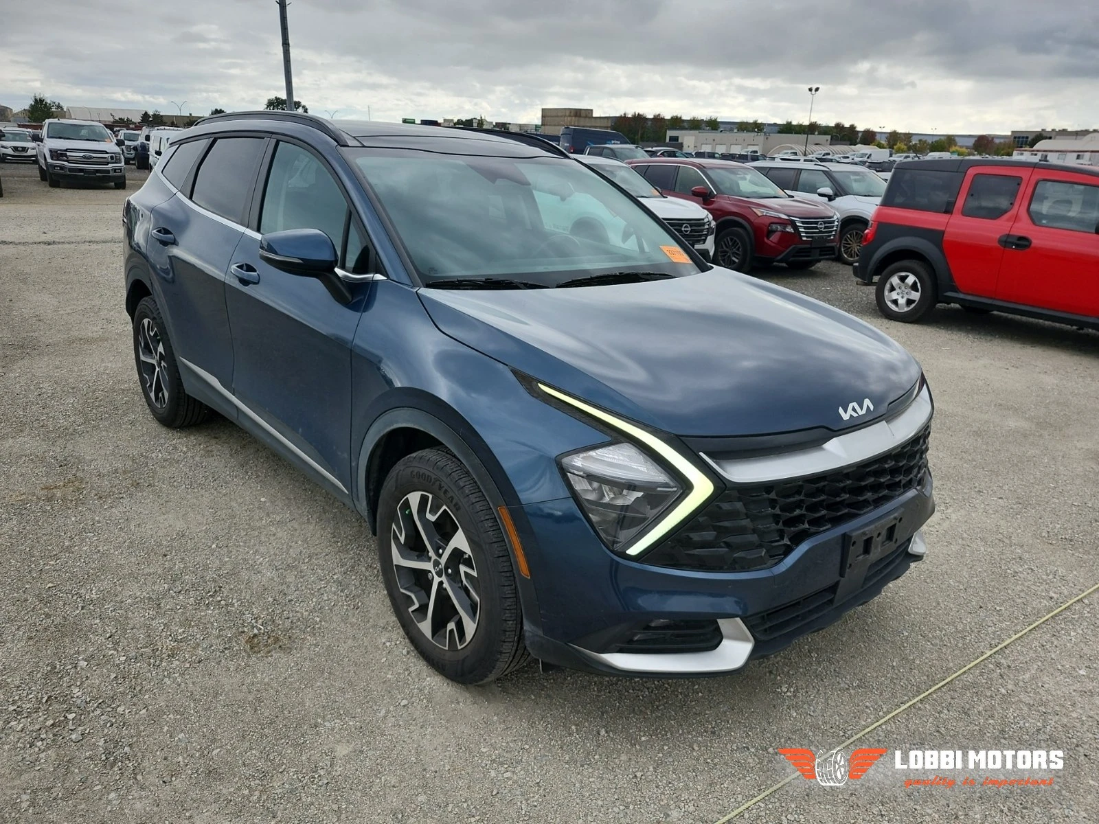 Kia Sportage, снимка 2 - Автомобили и джипове - 55954754