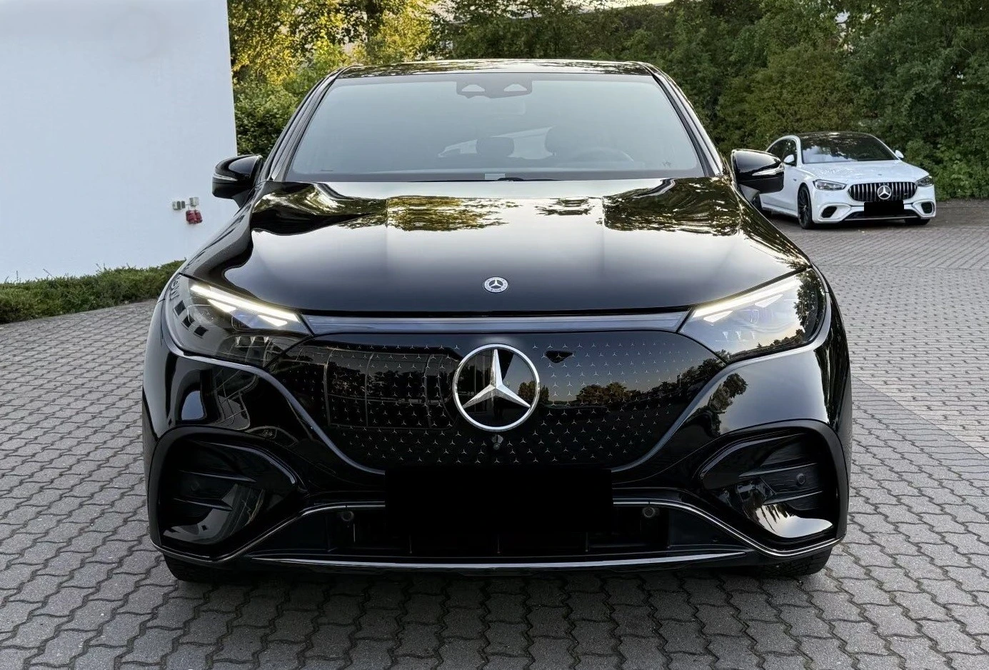 Mercedes-Benz EQE 350 / SUV / 4-MATIC / AMG / NIGHT/ PANO/ 360/ BURM | Mobile.bg � ����������� 2