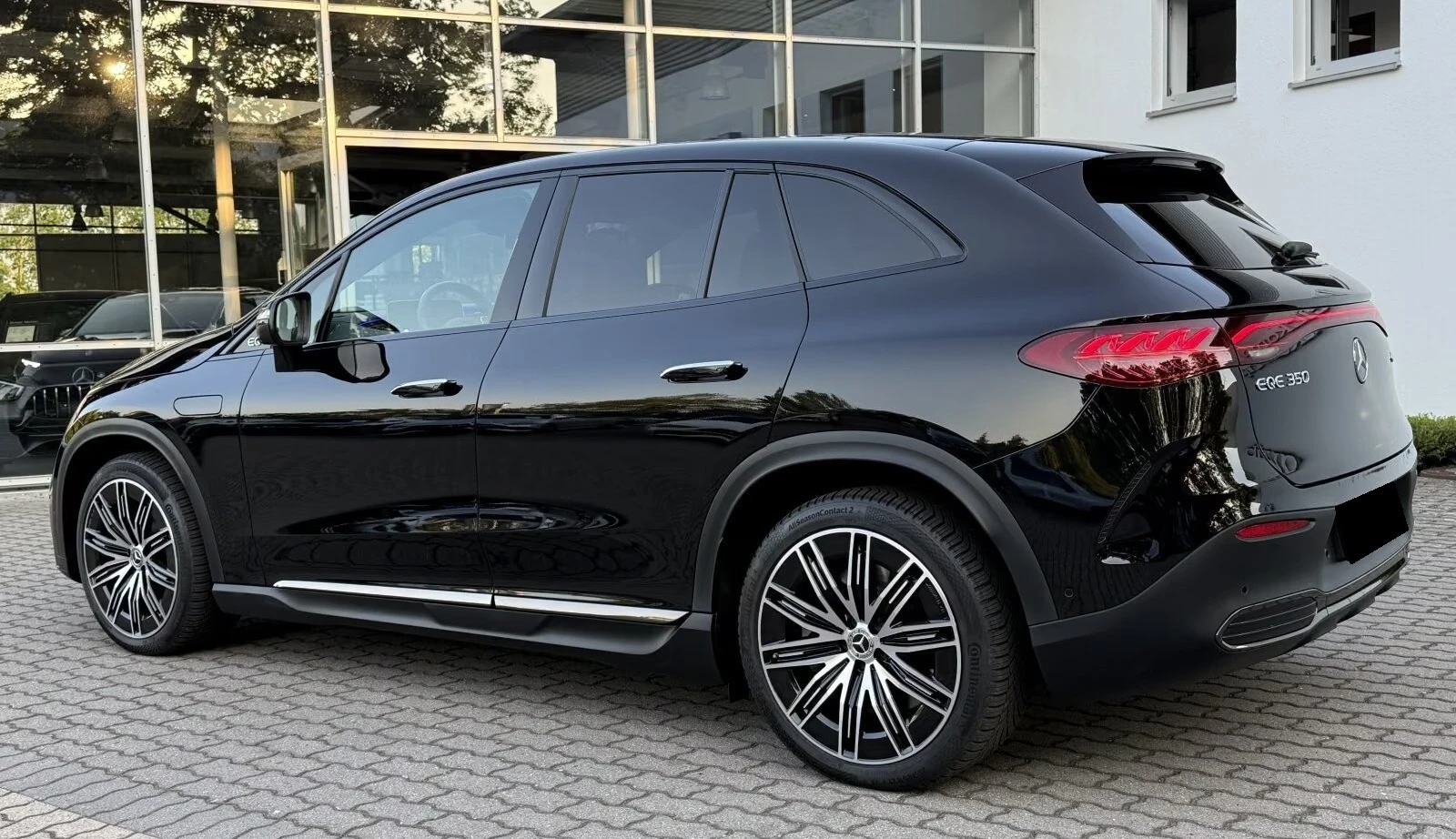 Mercedes-Benz EQE 350 / SUV / 4-MATIC / AMG / NIGHT/ PANO/ 360/ BURM | Mobile.bg � ����������� 4